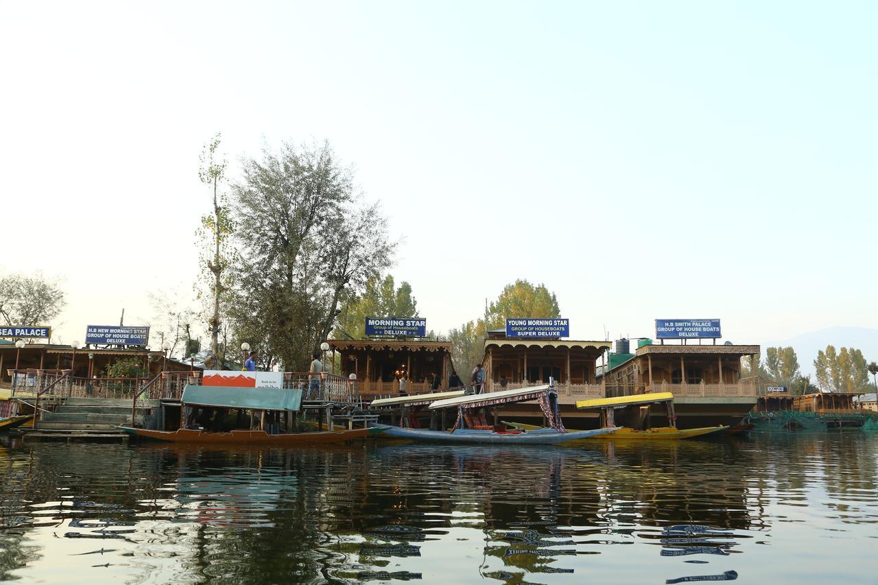 Morning Star Group Of Houseboats Hotel Srīnagar Exterior foto